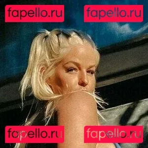 Danielle Nickerson Onlyfans Photo Gallery 