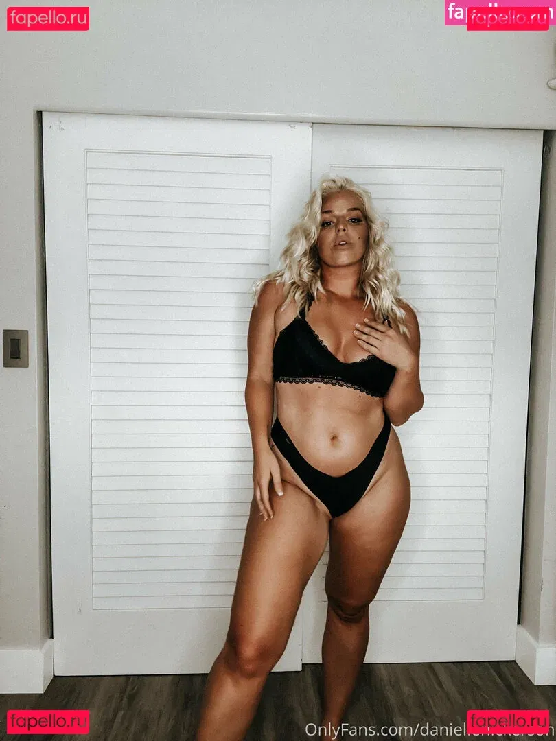 Danielle Nickerson Onlyfans Photo Gallery 