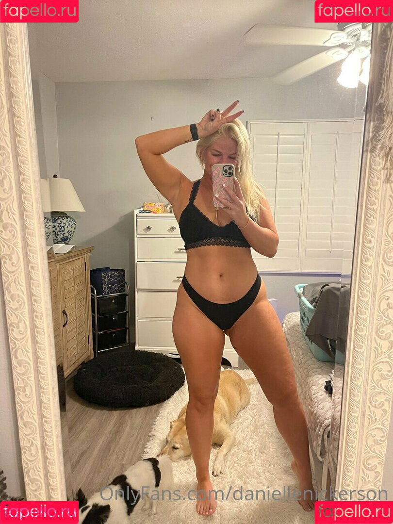 Danielle Nickerson Onlyfans Photo Gallery 