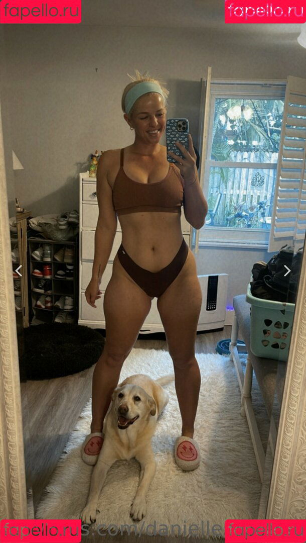 Danielle Nickerson Onlyfans Photo Gallery 
