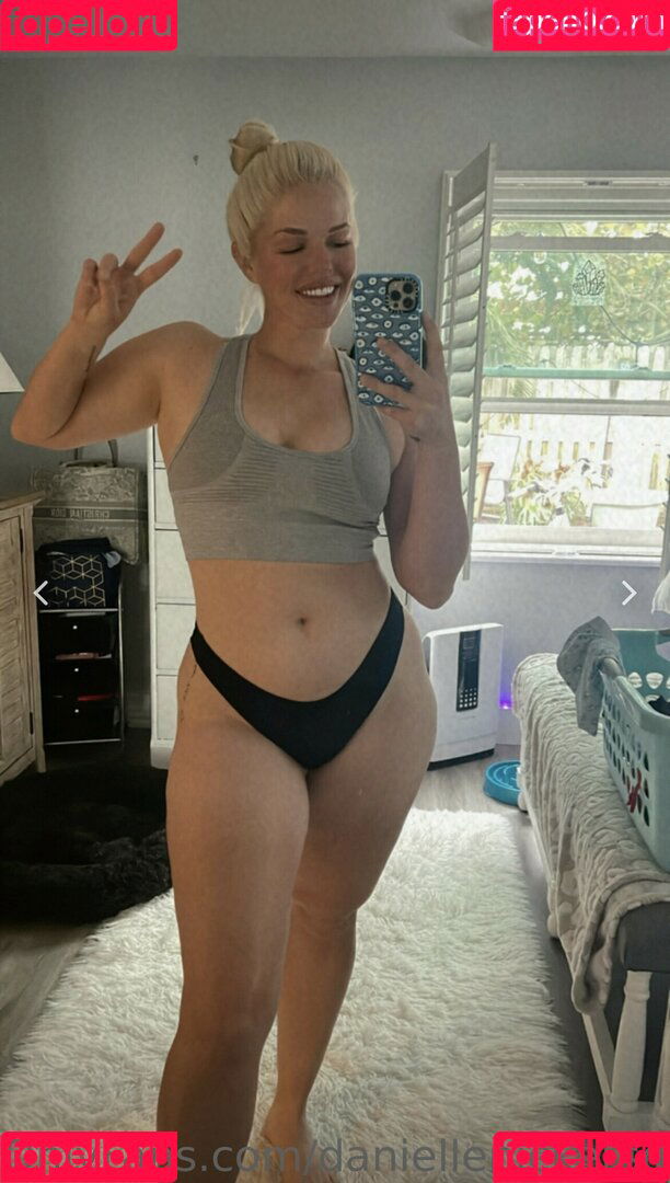 Danielle Nickerson Onlyfans Photo Gallery 