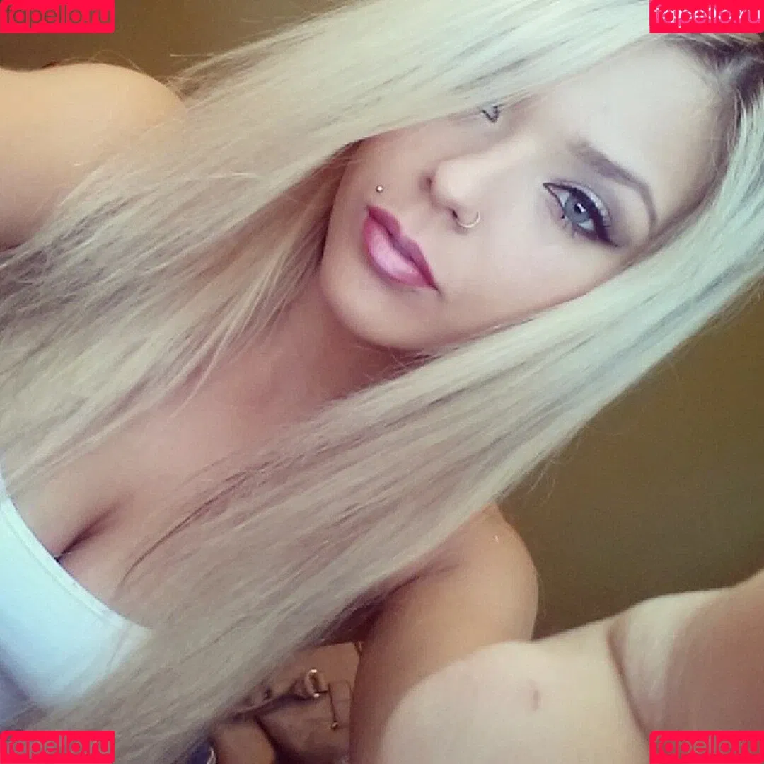 Anais Rizzo Onlyfans Photo Gallery 