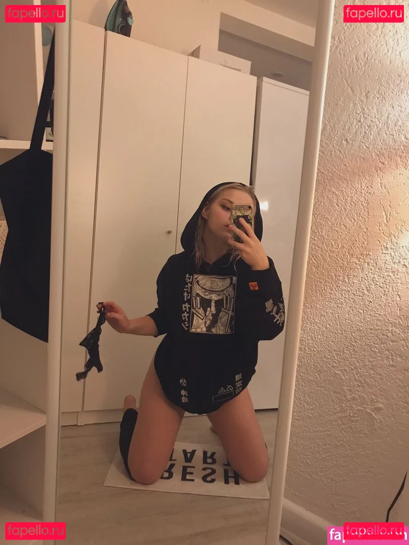 Lenny Bright Onlyfans Photo Gallery 