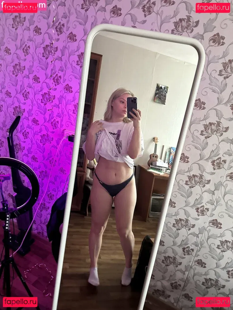 Lenny Bright Onlyfans Photo Gallery 