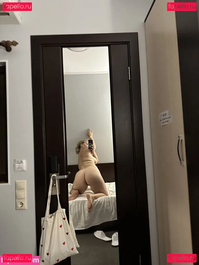 Lenny Bright Onlyfans Photo Gallery 