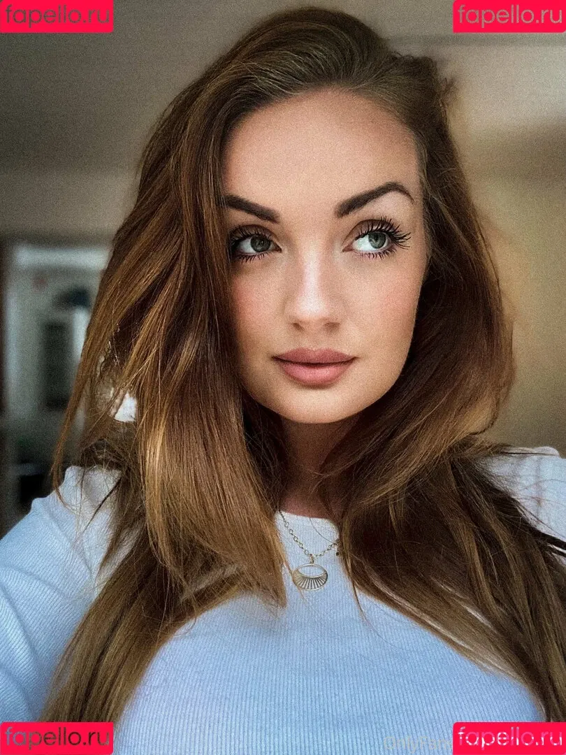 salinaqfree Onlyfans Photo Gallery 