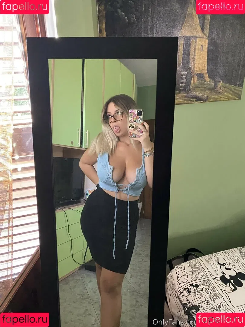 Bionditudo7 Onlyfans Photo Gallery 
