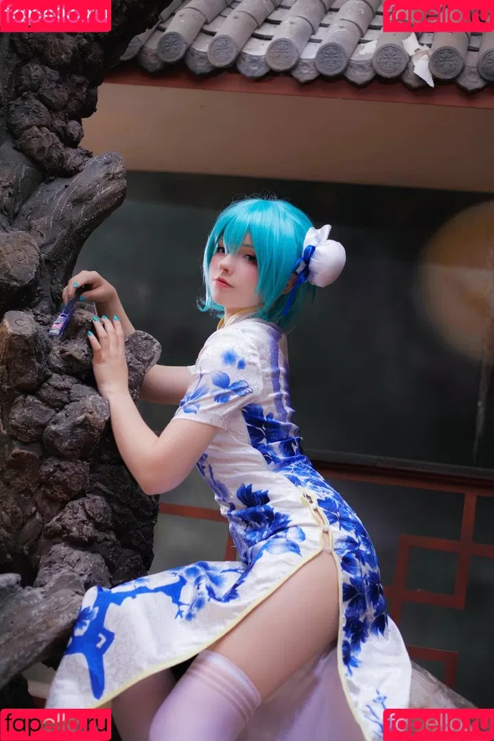 Saya Scarlet Onlyfans Photo Gallery 