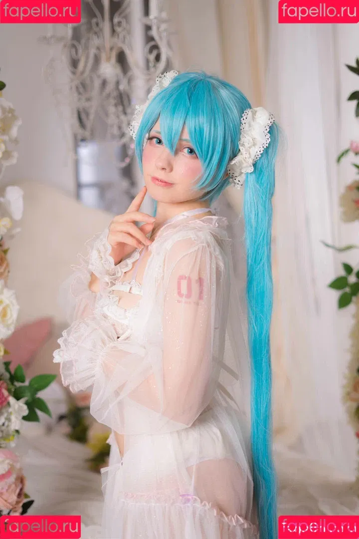Saya Scarlet Onlyfans Photo Gallery 