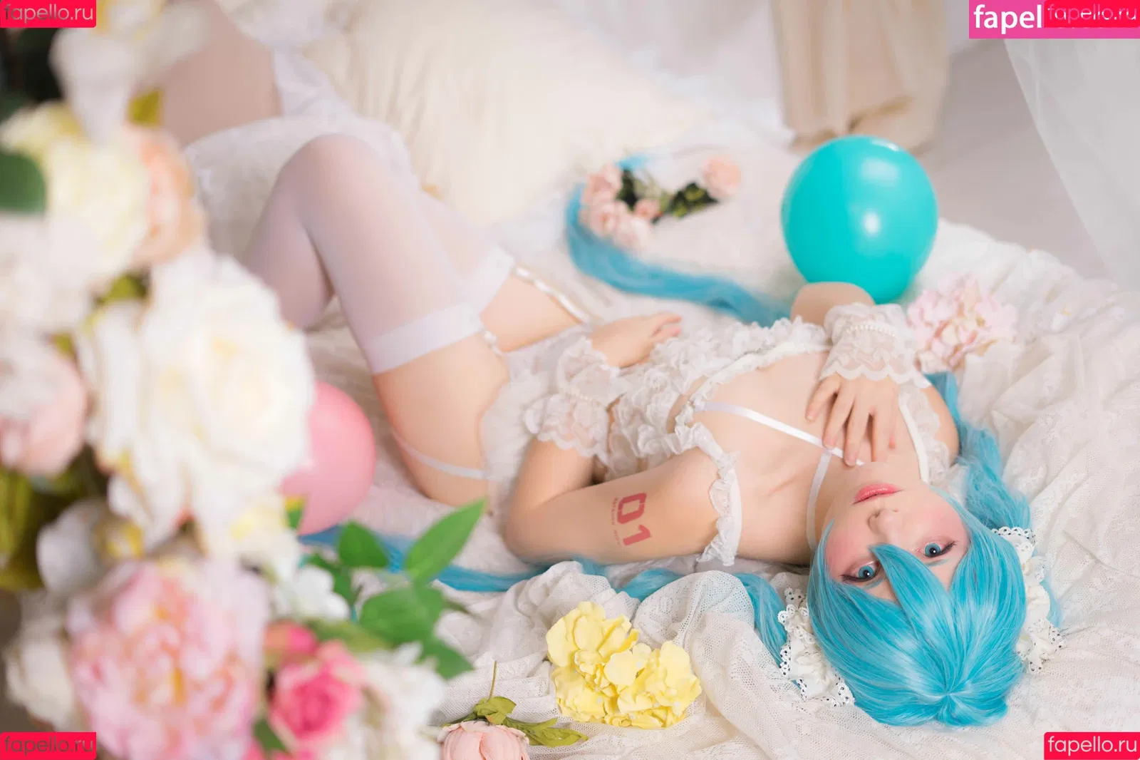 Saya Scarlet Onlyfans Photo Gallery 