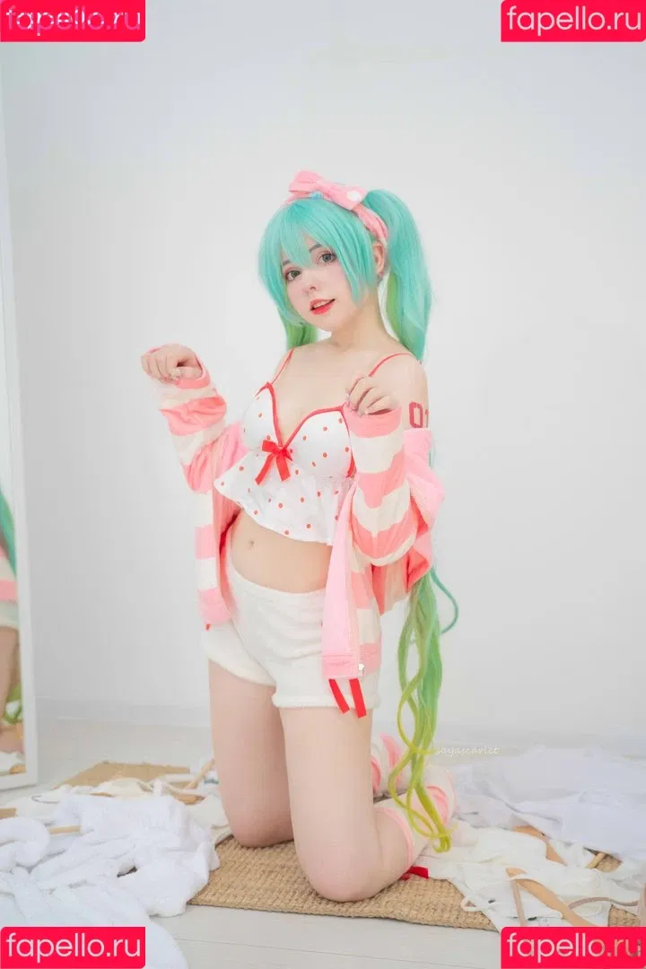 Saya Scarlet Onlyfans Photo Gallery 