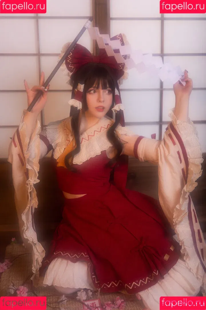 Saya Scarlet Onlyfans Photo Gallery 
