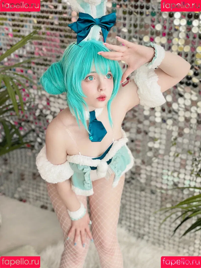 Saya Scarlet Onlyfans Photo Gallery 