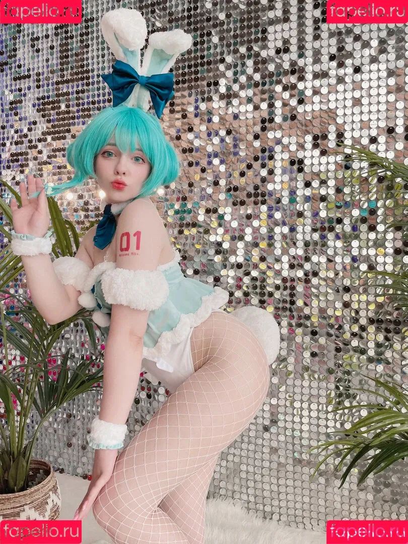 Saya Scarlet Onlyfans Photo Gallery 