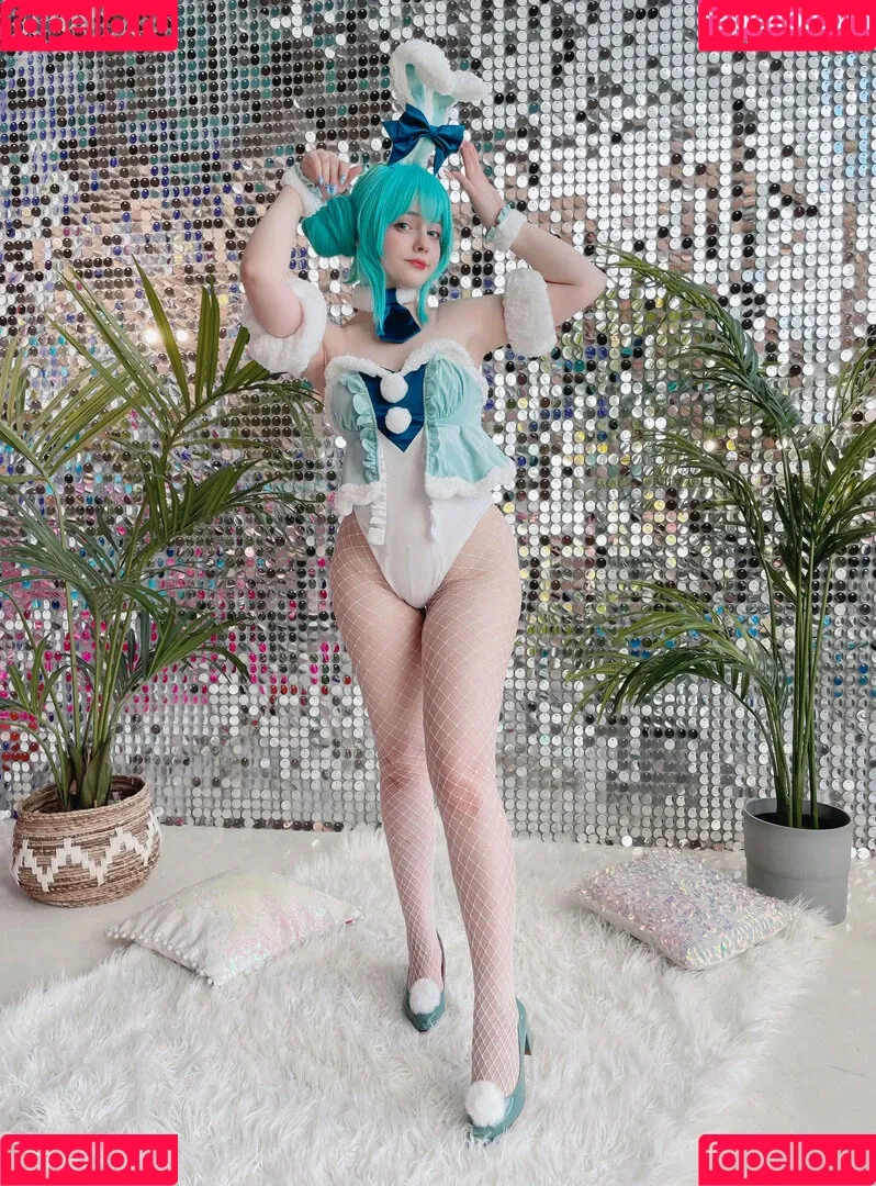 Saya Scarlet Onlyfans Photo Gallery 