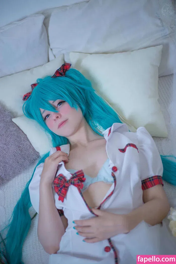 Saya Scarlet Onlyfans Photo Gallery 