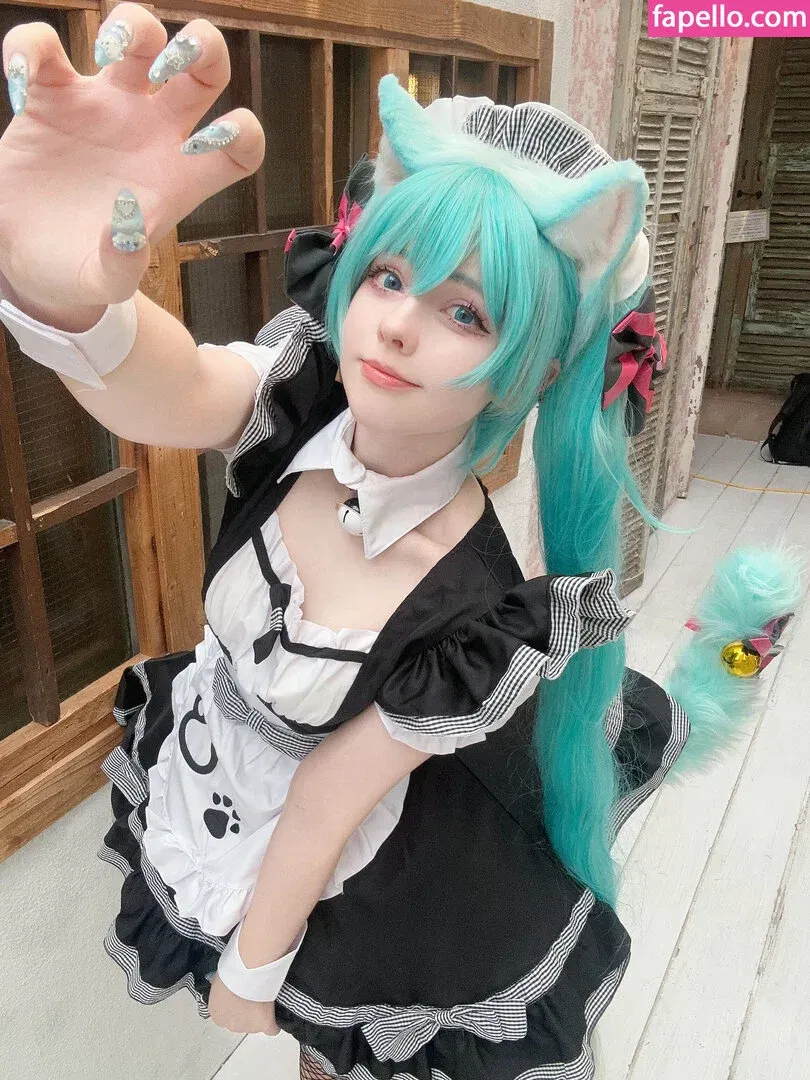 Saya Scarlet Onlyfans Photo Gallery 