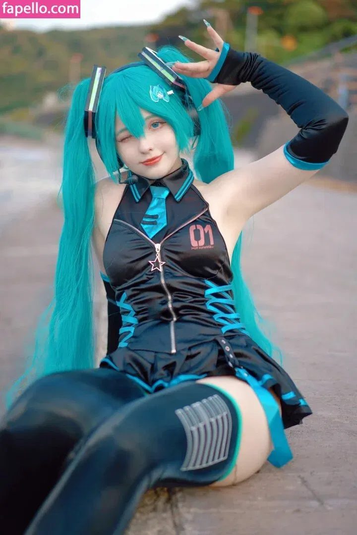 Saya Scarlet Onlyfans Photo Gallery 