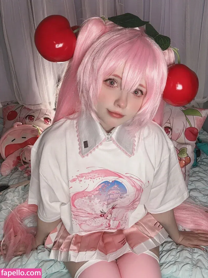 Saya Scarlet Onlyfans Photo Gallery 