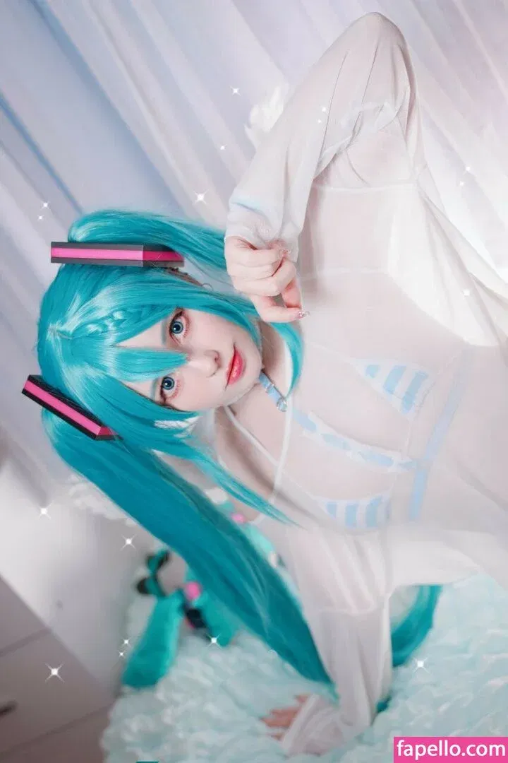 Saya Scarlet Onlyfans Photo Gallery 