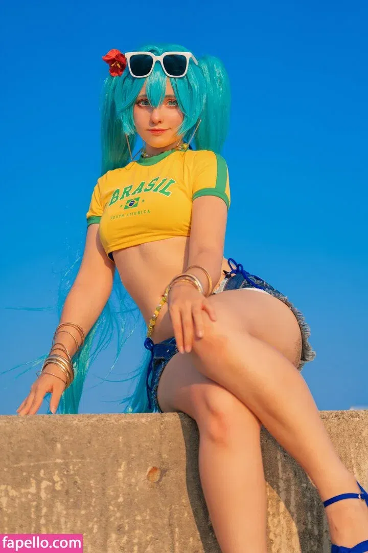 Saya Scarlet Onlyfans Photo Gallery 