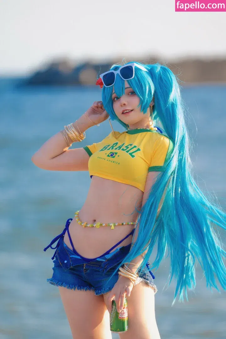 Saya Scarlet Onlyfans Photo Gallery 