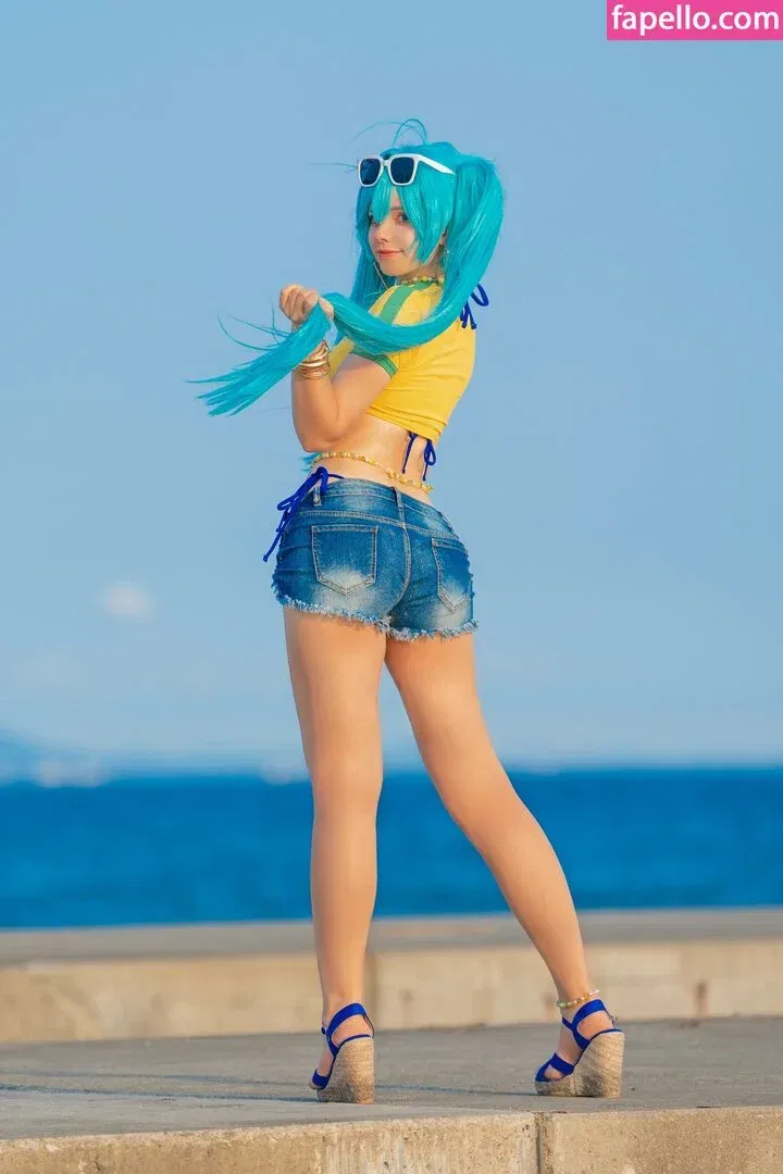 Saya Scarlet Onlyfans Photo Gallery 