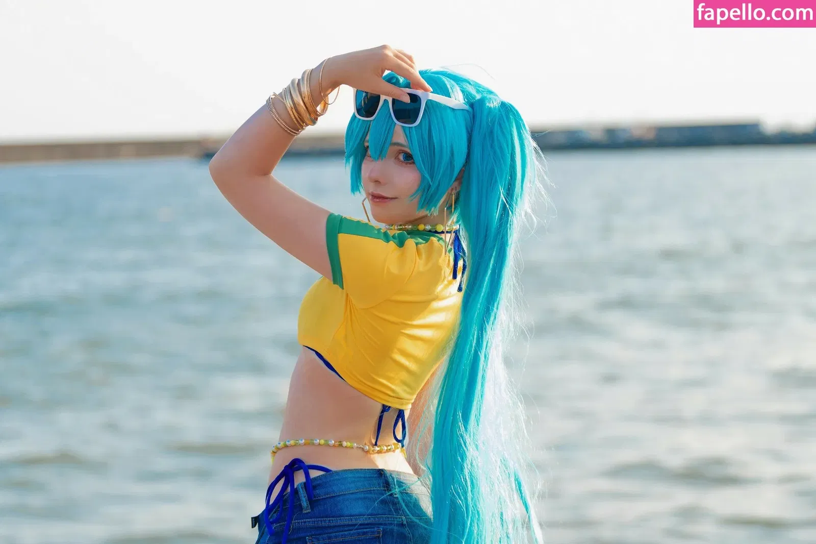 Saya Scarlet Onlyfans Photo Gallery 