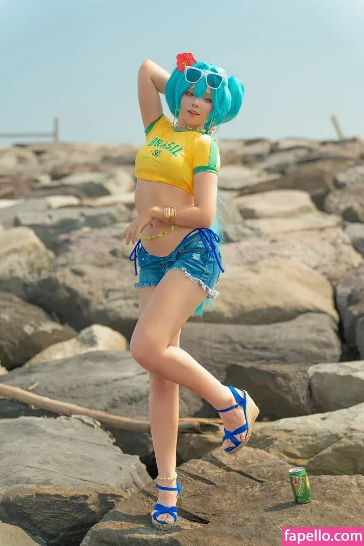 Saya Scarlet Onlyfans Photo Gallery 