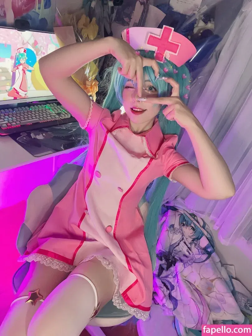 Saya Scarlet Onlyfans Photo Gallery 