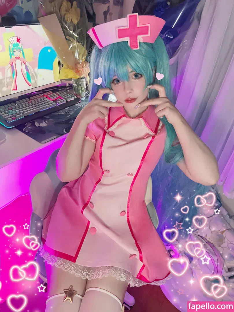 Saya Scarlet Onlyfans Photo Gallery 