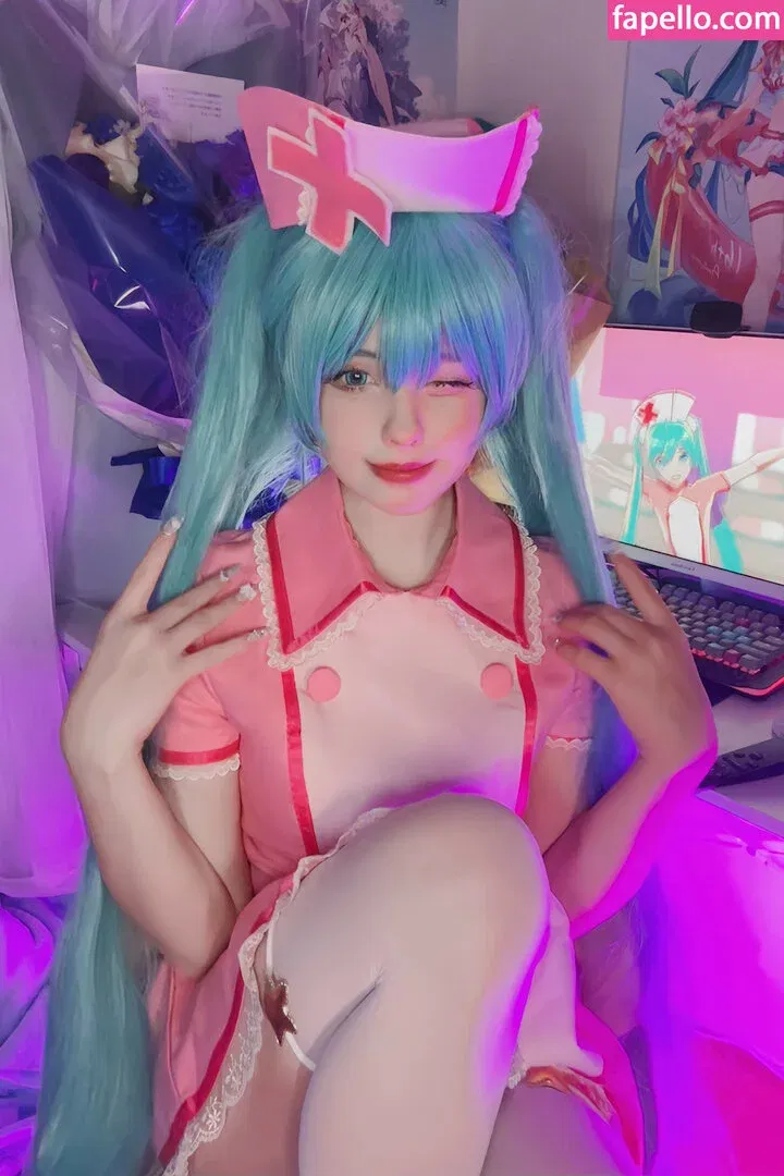 Saya Scarlet Onlyfans Photo Gallery 