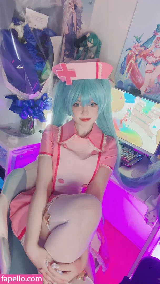 Saya Scarlet Onlyfans Photo Gallery 