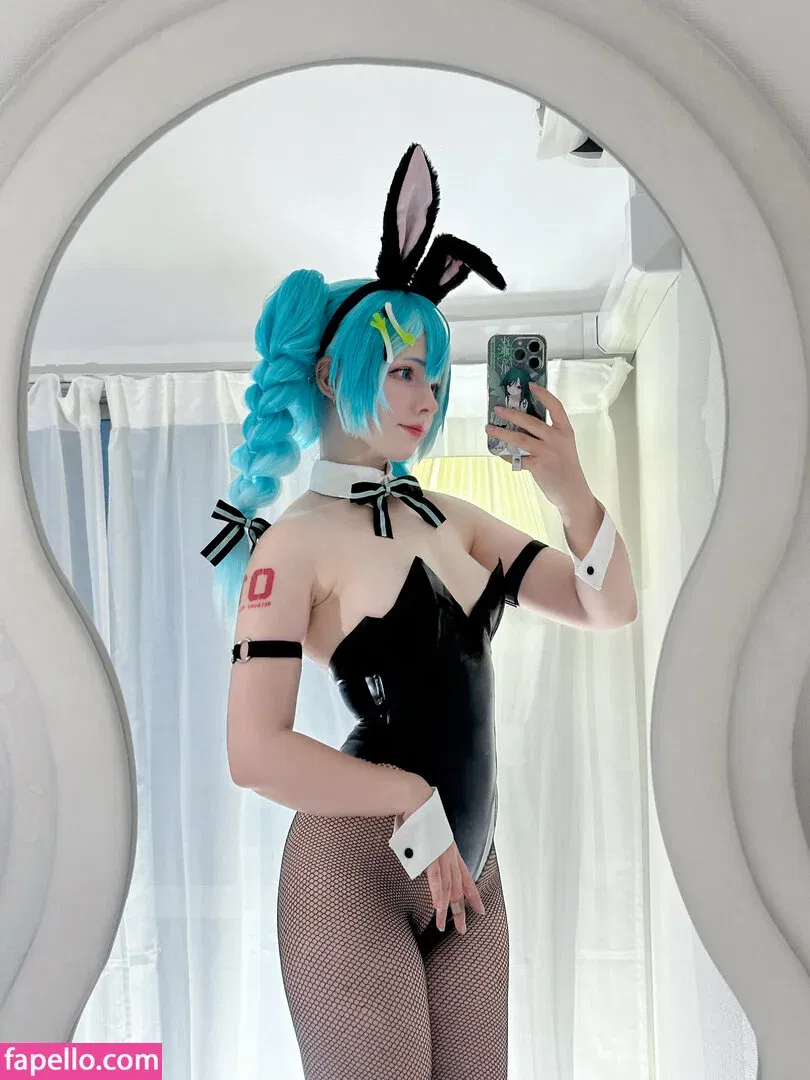 Saya Scarlet Onlyfans Photo Gallery 