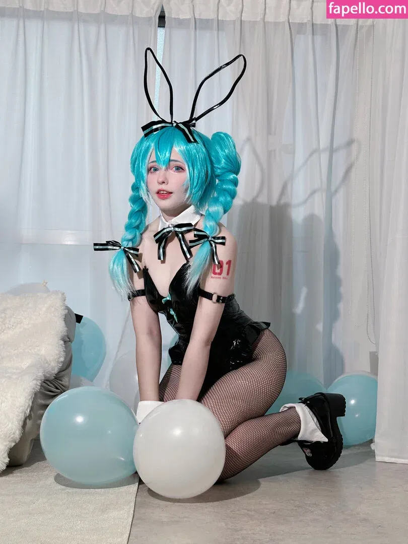 Saya Scarlet Onlyfans Photo Gallery 