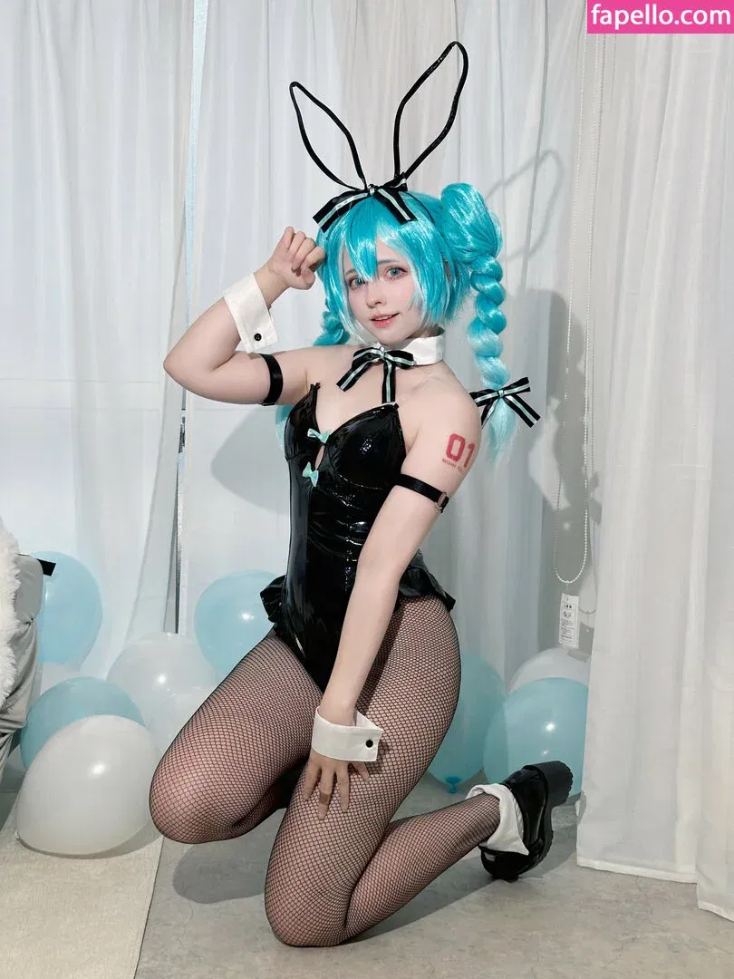 Saya Scarlet Onlyfans Photo Gallery 