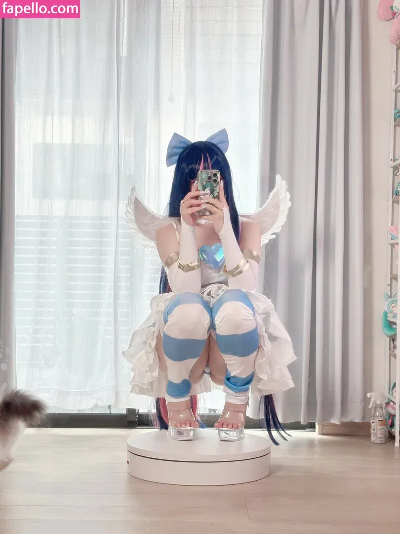 Saya Scarlet Onlyfans Photo Gallery 