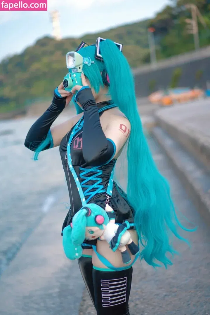 Saya Scarlet Onlyfans Photo Gallery 