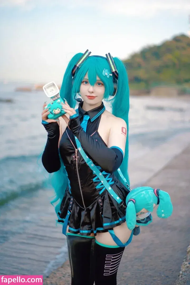 Saya Scarlet Onlyfans Photo Gallery 