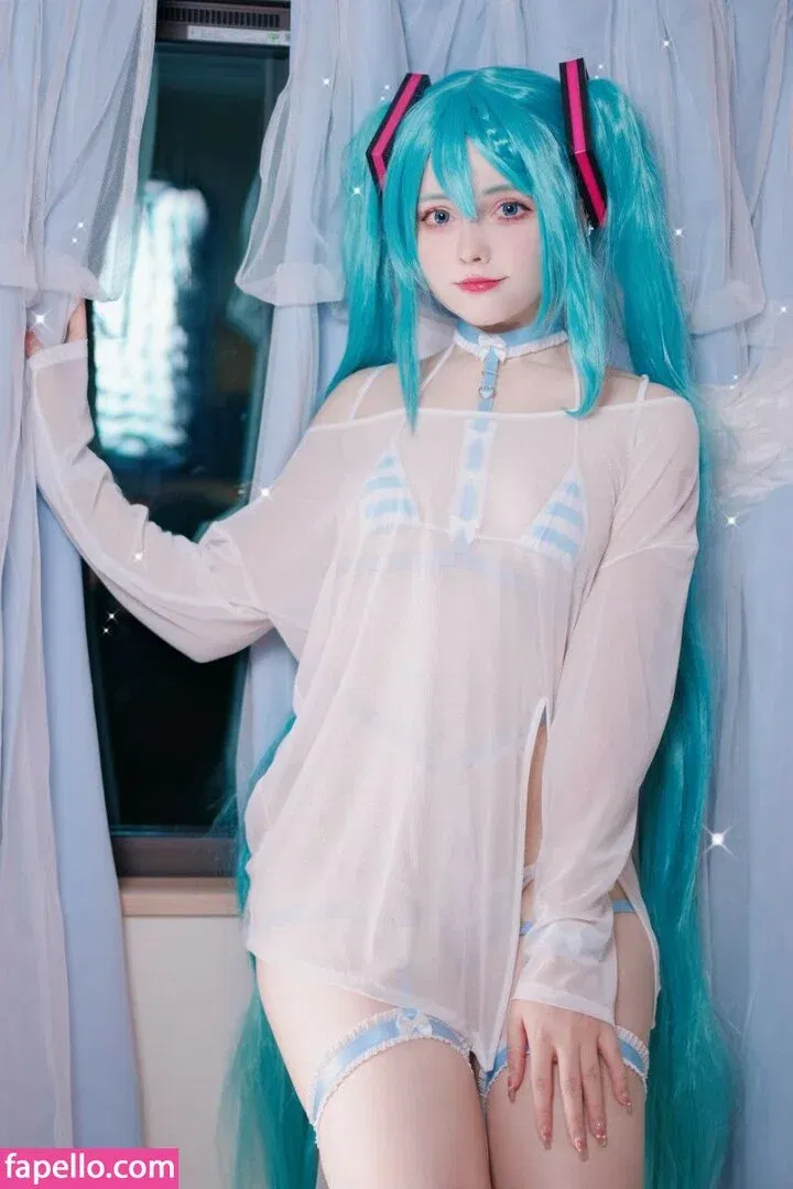 Saya Scarlet Onlyfans Photo Gallery 