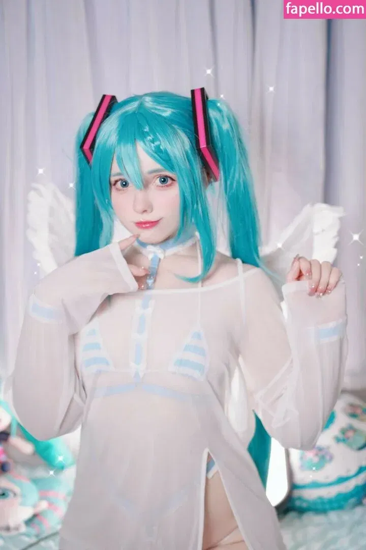 Saya Scarlet Onlyfans Photo Gallery 