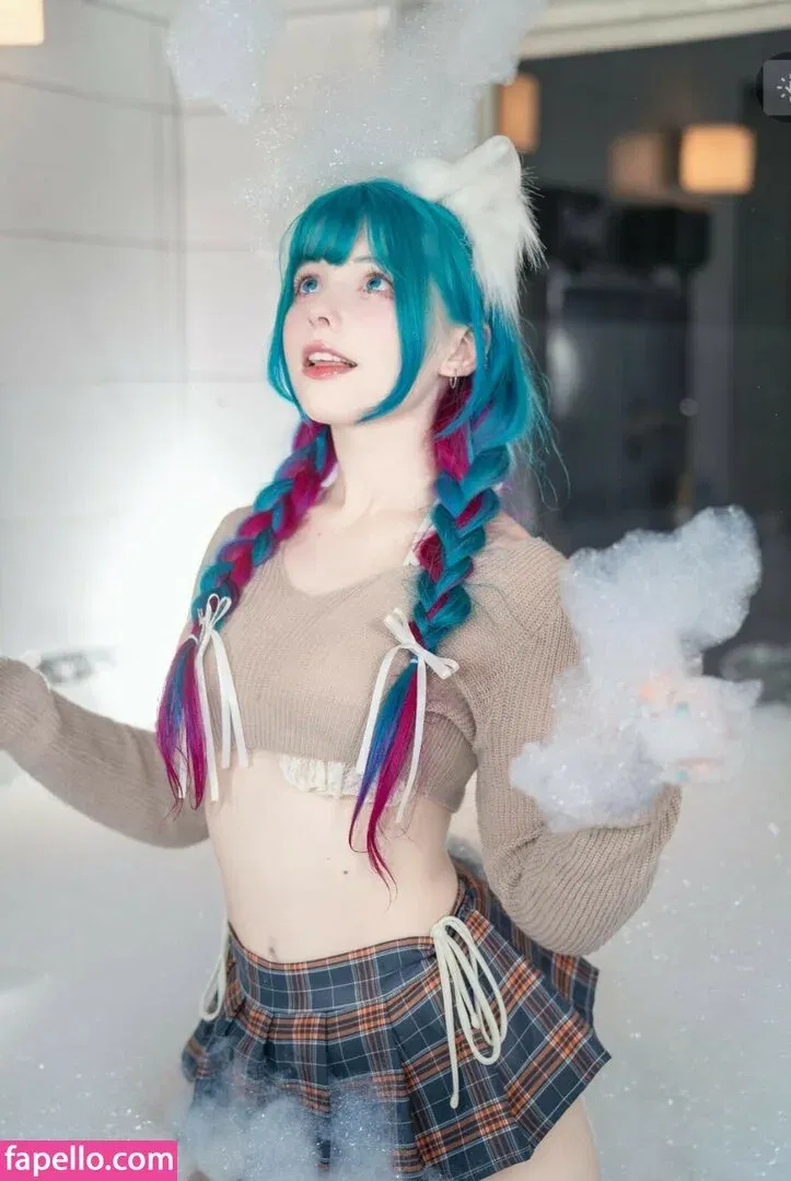 Saya Scarlet Onlyfans Photo Gallery 