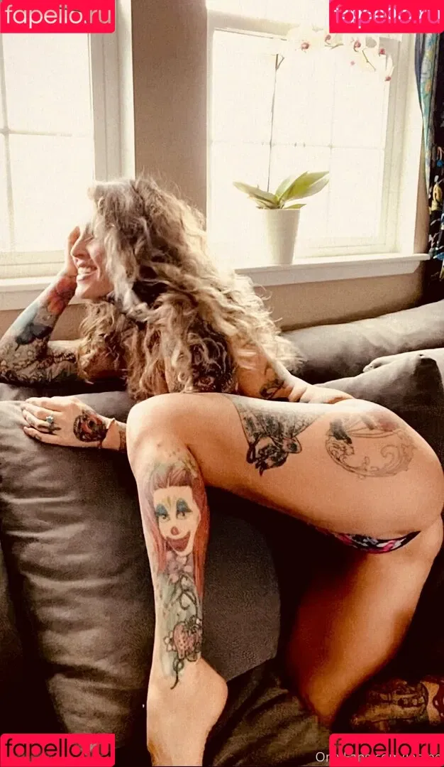 janine Onlyfans Photo Gallery 