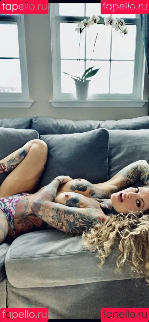 janine Onlyfans Photo Gallery 
