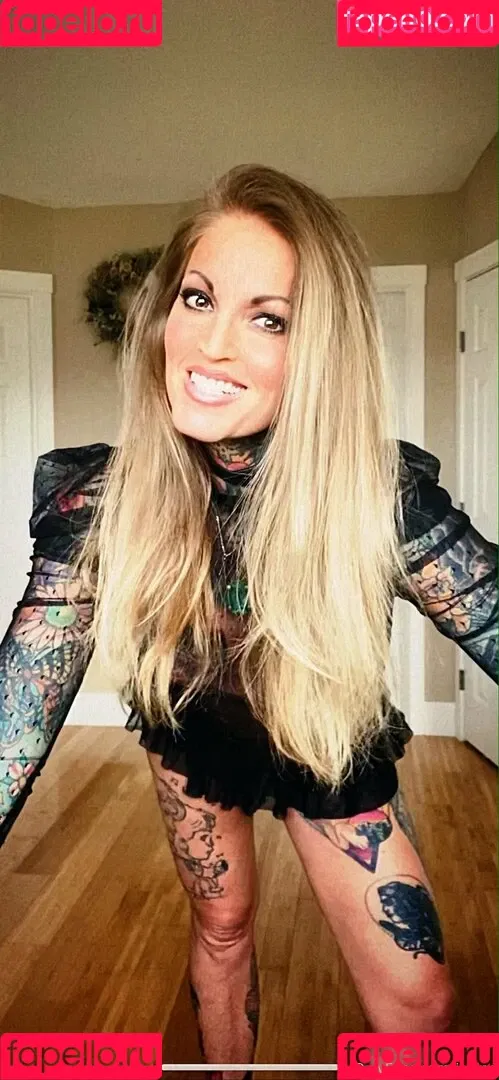 janine Onlyfans Photo Gallery 