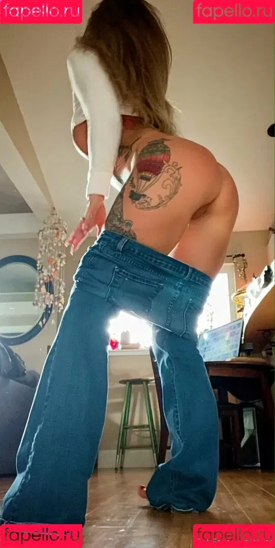 janine Onlyfans Photo Gallery 