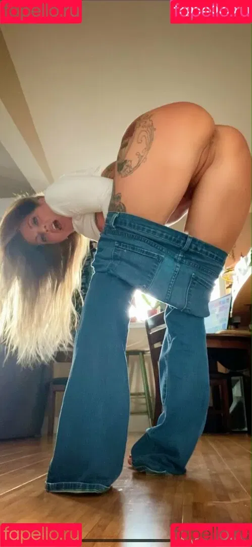 janine Onlyfans Photo Gallery 