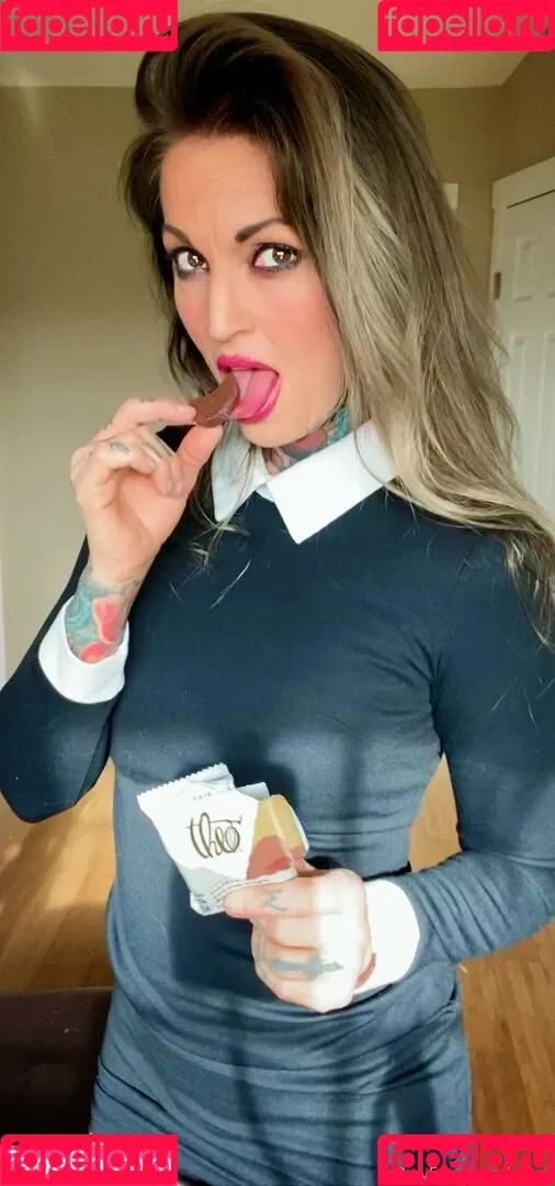 janine Onlyfans Photo Gallery 