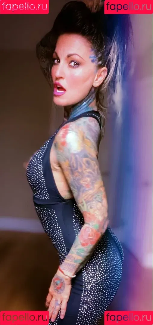 janine Onlyfans Photo Gallery 