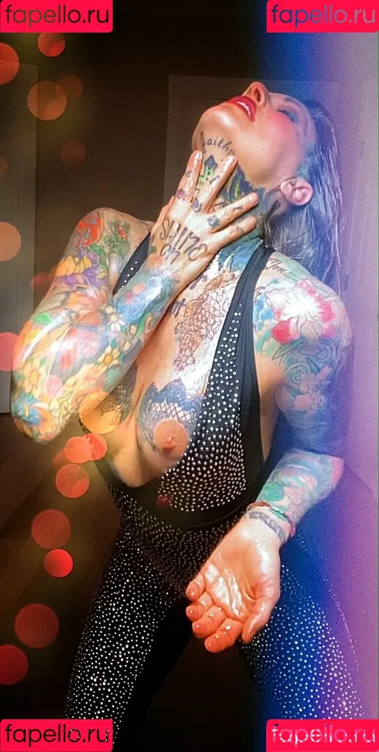 janine Onlyfans Photo Gallery 
